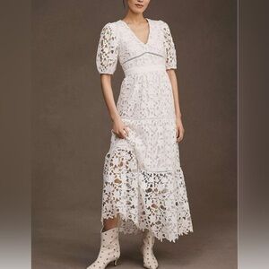 Endless Rose White Floral Lace Dress
